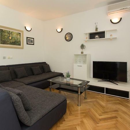 Apartment Mate Kaštela Esterno foto